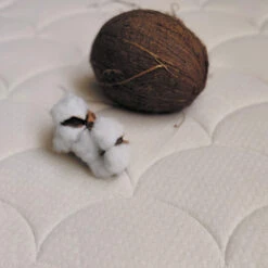 Candide Matelas Bébé En Coco Et Latex CONFORT 15 Candide Matelas Bébé En Coco Et Latex CONFORT -Magasin De Literie matelas candide organic coco zoom coutil