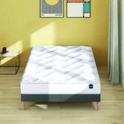 Matelas Bultex Haute Densité, Ferme Et Confortable, READY 17 Matelas Bultex Haute Densité, Ferme Et Confortable, READY -Magasin De Literie matelas ensemble ready face ambiance