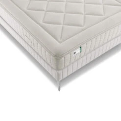 Matelas Simmons Ressorts Ensachés, Latex, Mousse Et Lin F1rst FR.4 -Magasin De Literie matelas simmons first4 zoom angle fond blanc