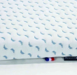 Candide Matelas De Voyage Bébé OCEAN FRIENDLY 60x120 Cm 9 Candide Matelas De Voyage Bébé OCEAN FRIENDLY 60x120 Cm -Magasin De Literie of roul fond blanc 4