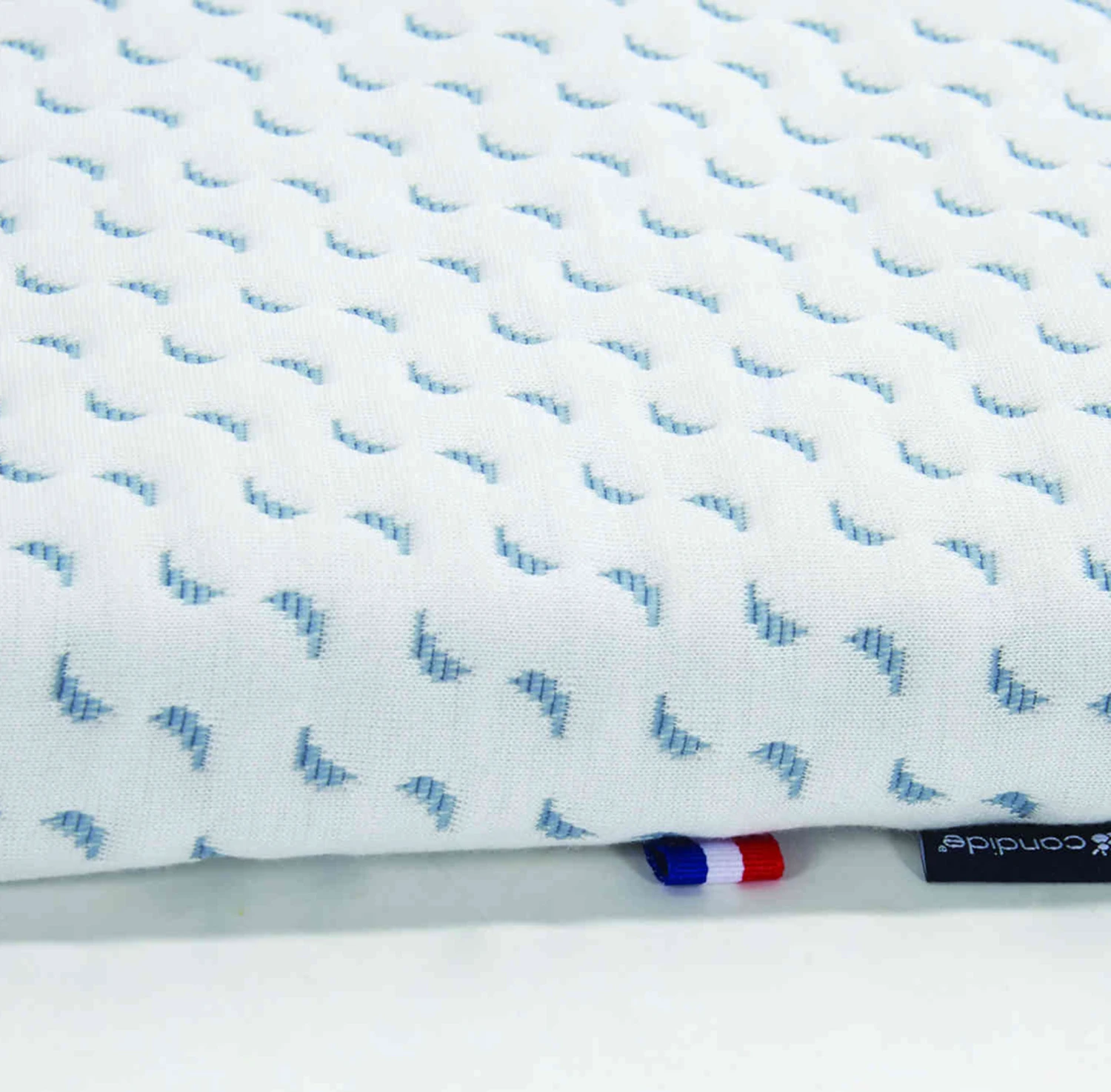 Candide Matelas De Voyage Bébé OCEAN FRIENDLY 60x120 Cm 5 Candide Matelas De Voyage Bébé OCEAN FRIENDLY 60x120 Cm – Image 3