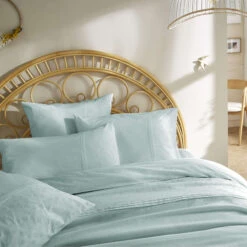 Parure De Lit 100% Coton Broderie Anglaise -Magasin De Literie parure de lit jeanne bleu craie zoom 3