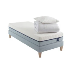 Ensemble Matelas Mémoire De Forme, Sommier, Pieds, Couette Et Oreiller Songe 600 - SOMEO 32 Ensemble Matelas Mémoire De Forme, Sommier, Pieds, Couette Et Oreiller Songe 600 - SOMEO -Magasin De Literie songe 600 mat som 90x200 cou or 3 4 fond blanc