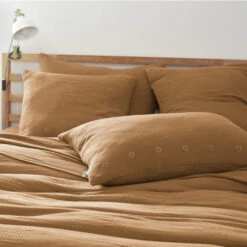 Taie D'oreiller Brodée Double Gaze De Coton Marron 8 Taie D'oreiller Brodée Double Gaze De Coton Marron -Magasin De Literie to boho marron ambiance