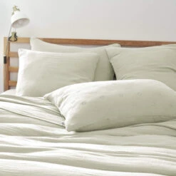 Taie D'oreiller Brodée Double Gaze De Coton Vert D'eau 8 Taie D'oreiller Brodée Double Gaze De Coton Vert D'eau -Magasin De Literie to boho vertdeau ambiance