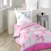 Parure De Lit Enfant Licorne Rose 140x200 1 Parure De Lit Enfant Licorne Rose 140x200 -Magasin De Literie w14l3c14020001863 1 ambiance